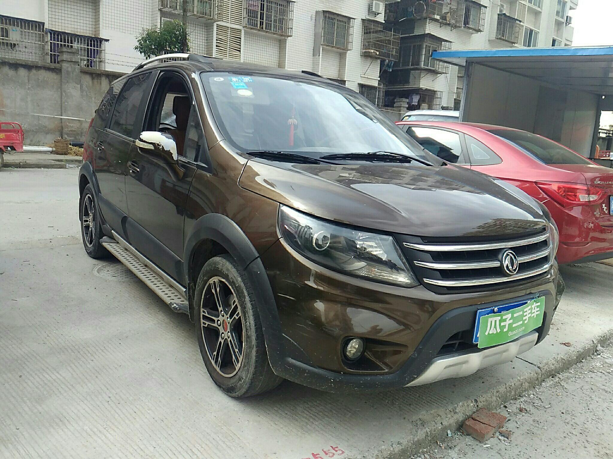 东风风行景逸X5 2013款 1.6L 手动 前驱 尊享型 (国Ⅳ) 