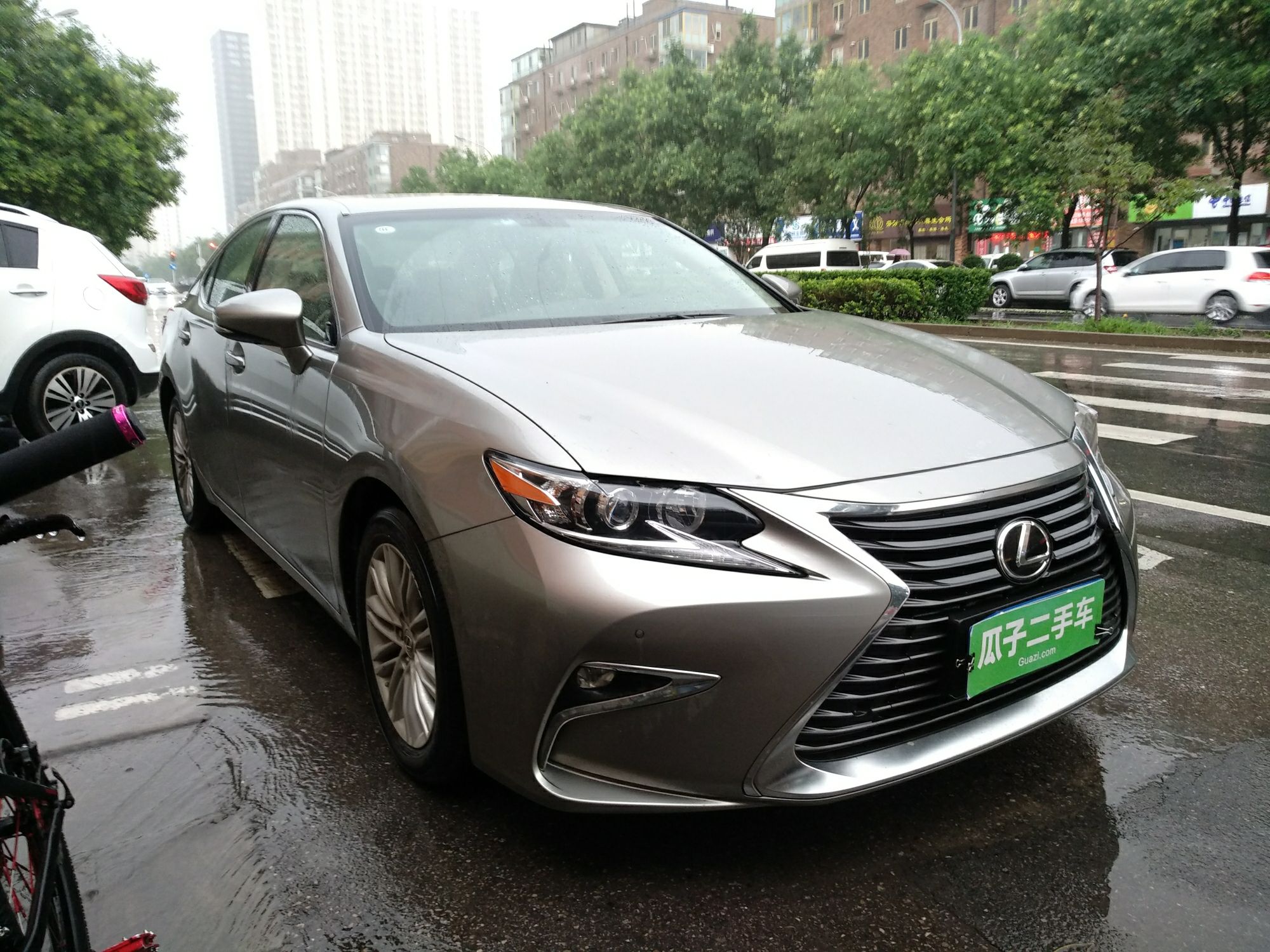 雷克萨斯es 2016款 200 midnight特别限量版