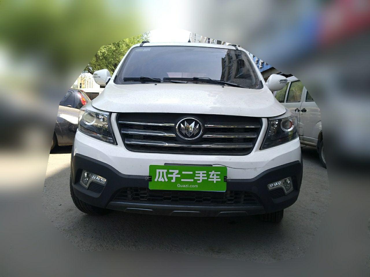 新龙马启腾V60 2017款 1.5L 手动 尊贵型 (国Ⅴ) 