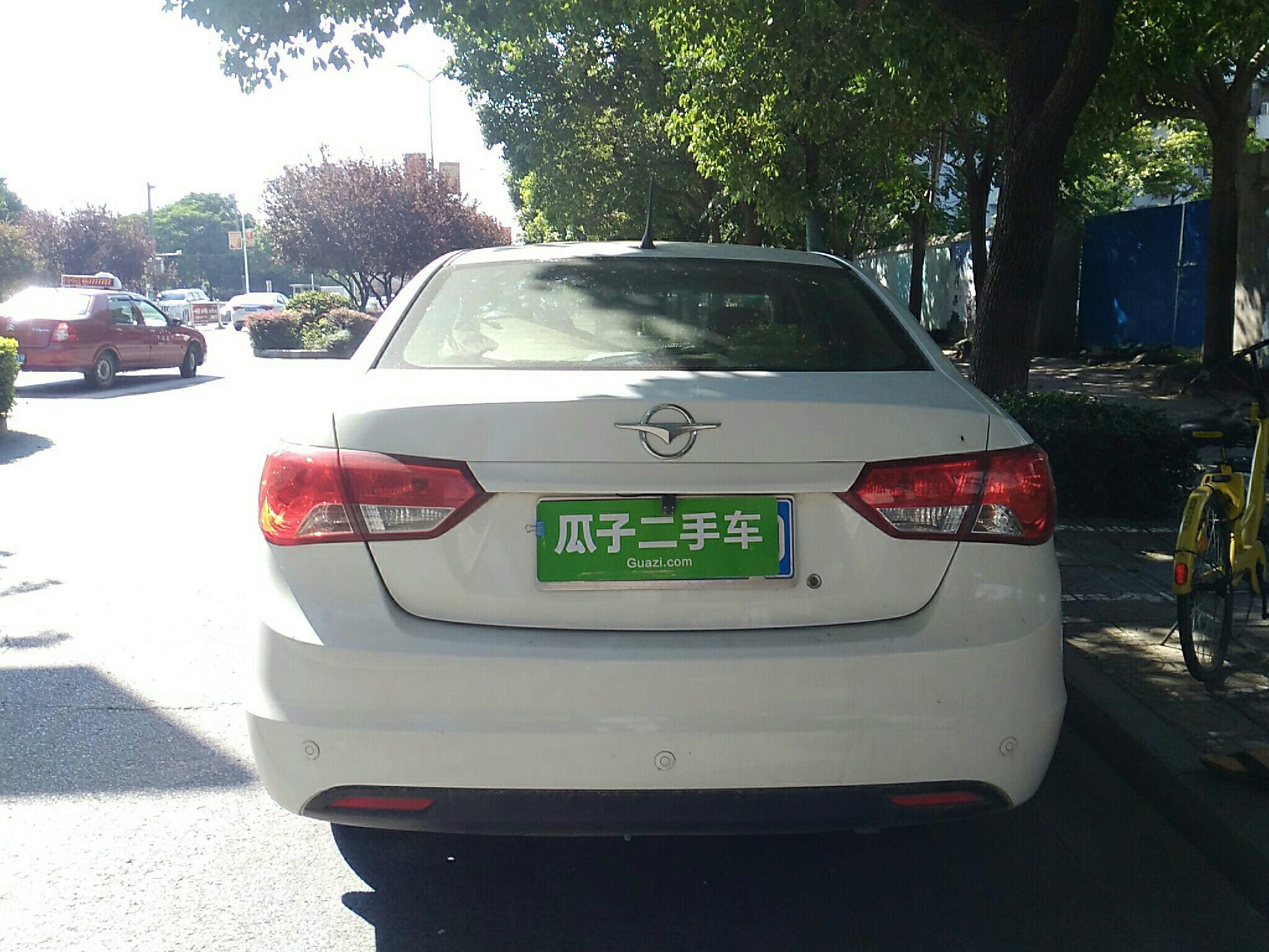 海马M3 2013款 1.5L 手动 精英型 (国Ⅴ) 