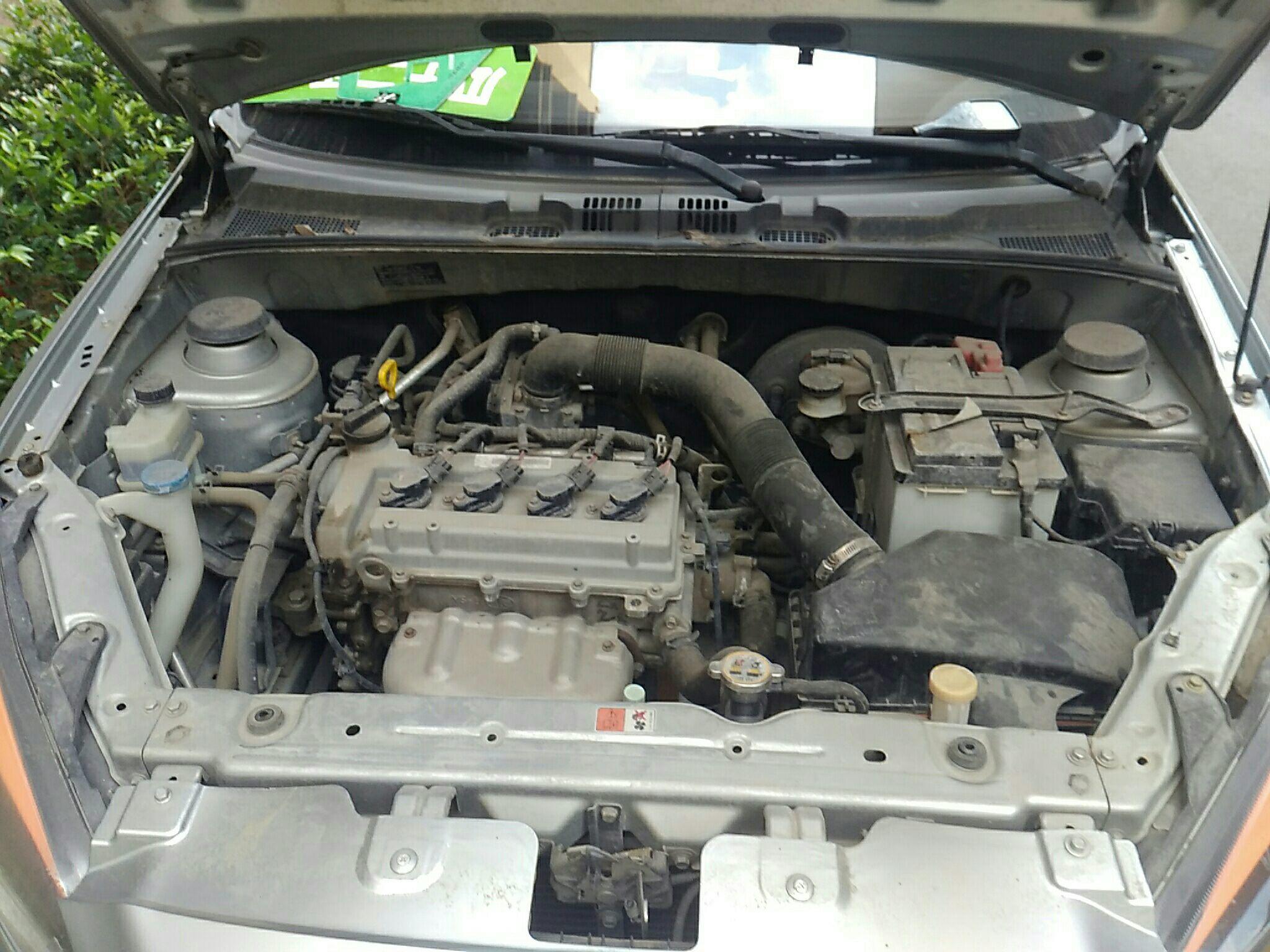 一汽欧朗 2012款 1.5L 自动 4门5座三厢车 舒适型 (国Ⅳ) 