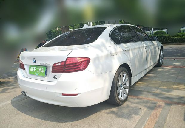 宝马5系 530Li 2014款 3.0L 自动 汽油 领先型 (国Ⅳ) 