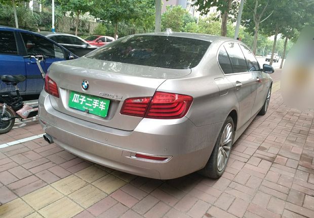 宝马5系 525Li 2017款 2.0T 自动 汽油 豪华设计套装 (国Ⅴ) 