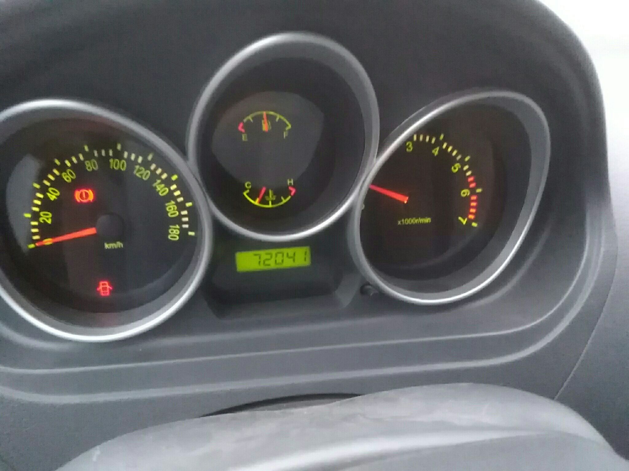 天津一汽威志v22010款13l手动舒适型国Ⅳ