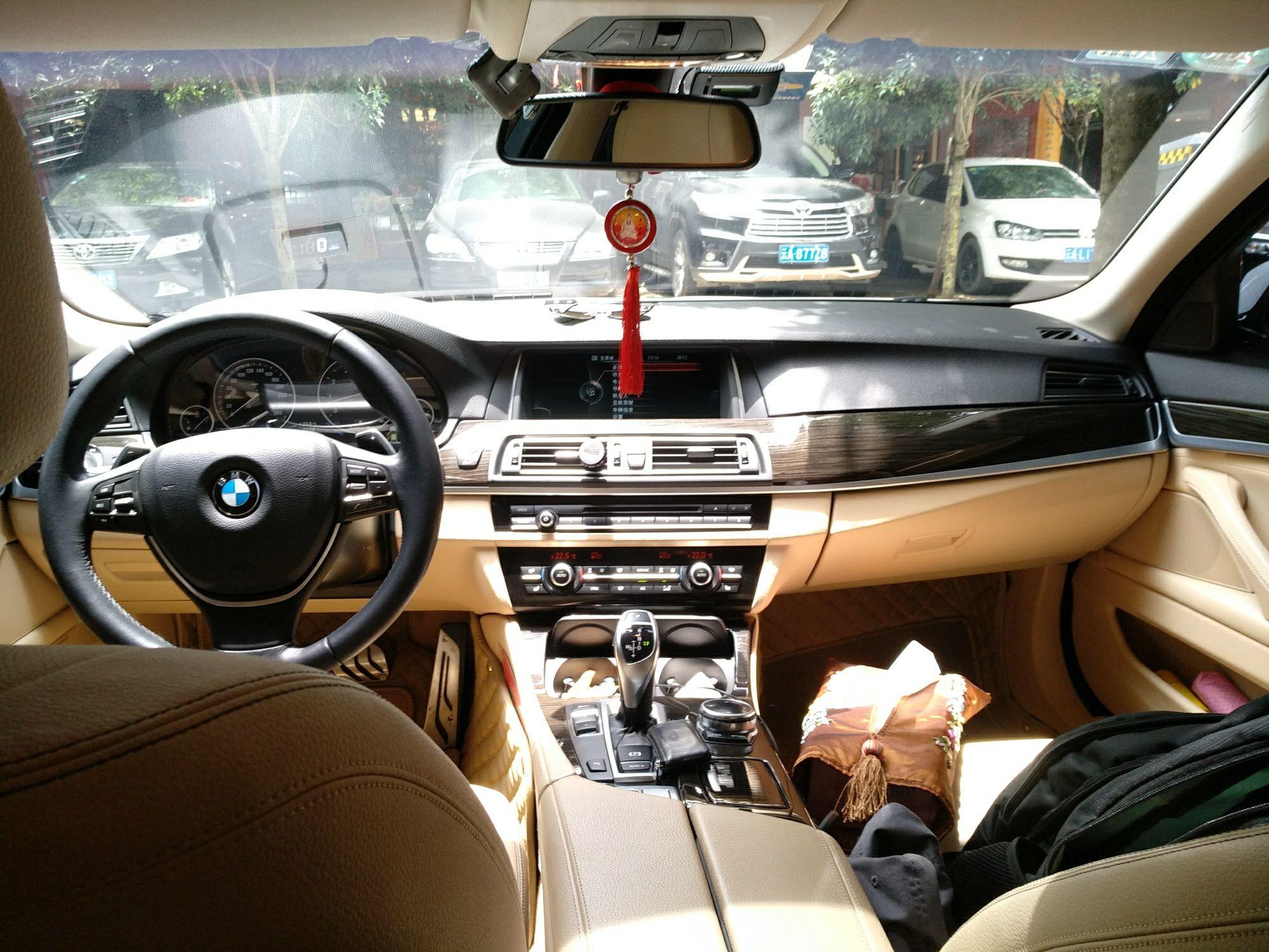 宝马5系 535i [进口] 2014款 3.0T 自动 汽油 设计套装型 