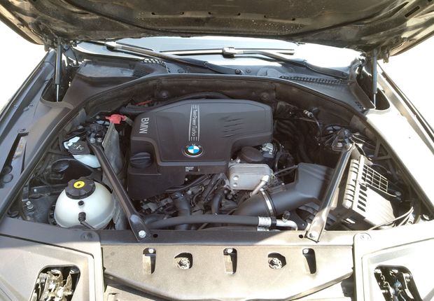 宝马5系 525Li 2013款 2.0T 自动 汽油 领先型 (国Ⅳ) 