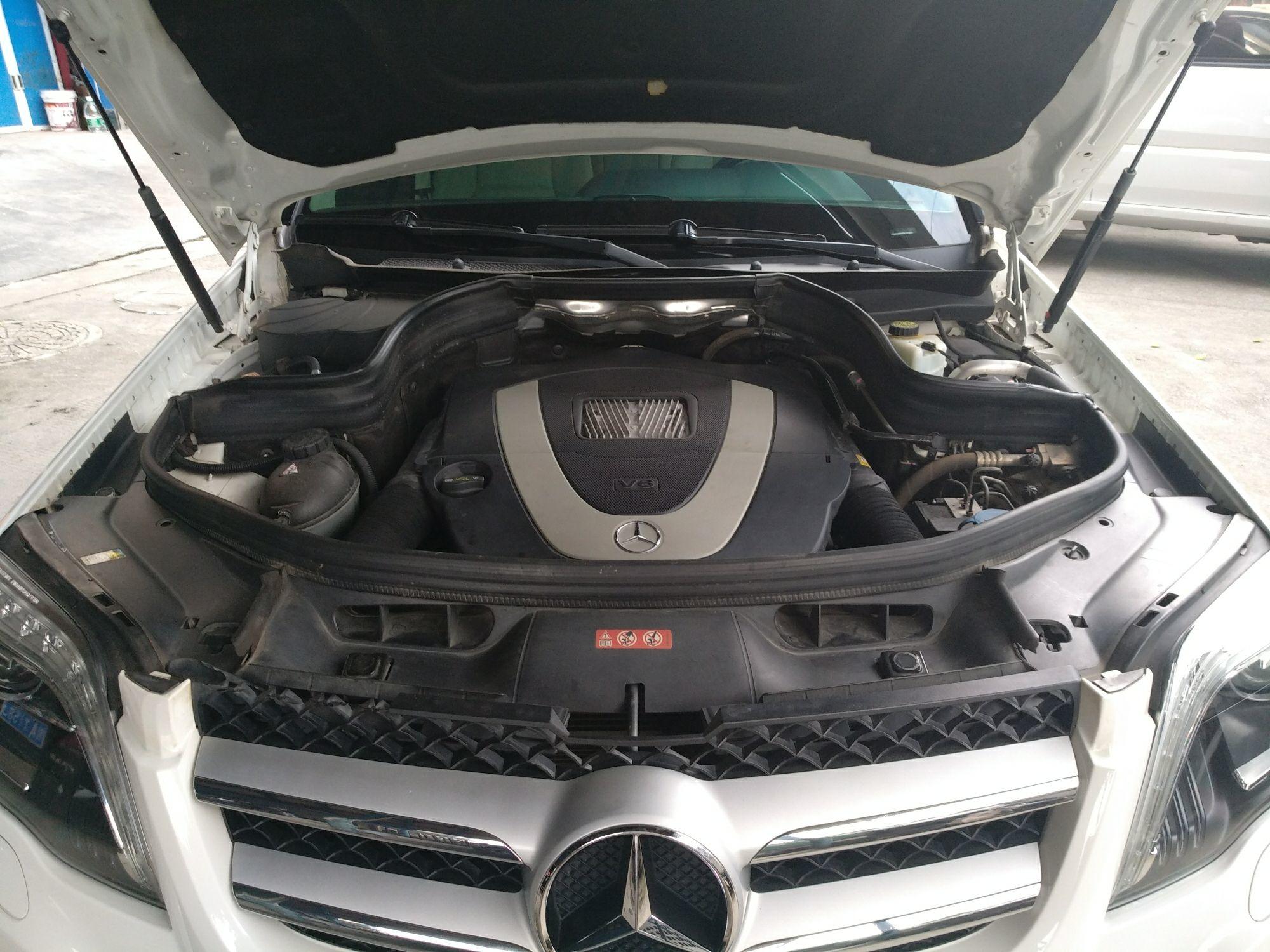 奔驰GLK GLK300 2013款 3.0L 自动 汽油 时尚型 (国Ⅳ) 