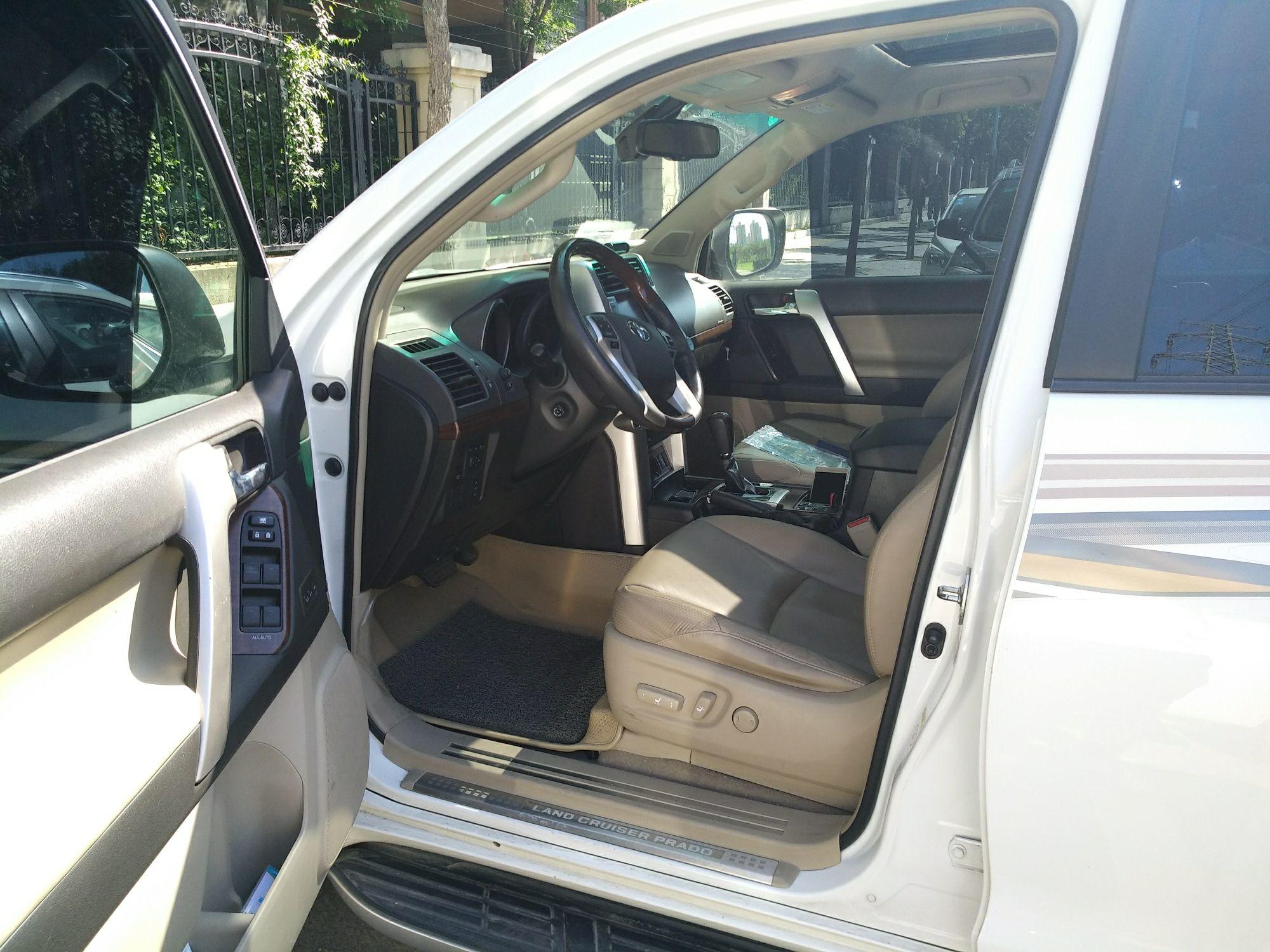 丰田普拉多 2010款 4.0L 自动 四驱 VX-NAVI (国Ⅳ) 