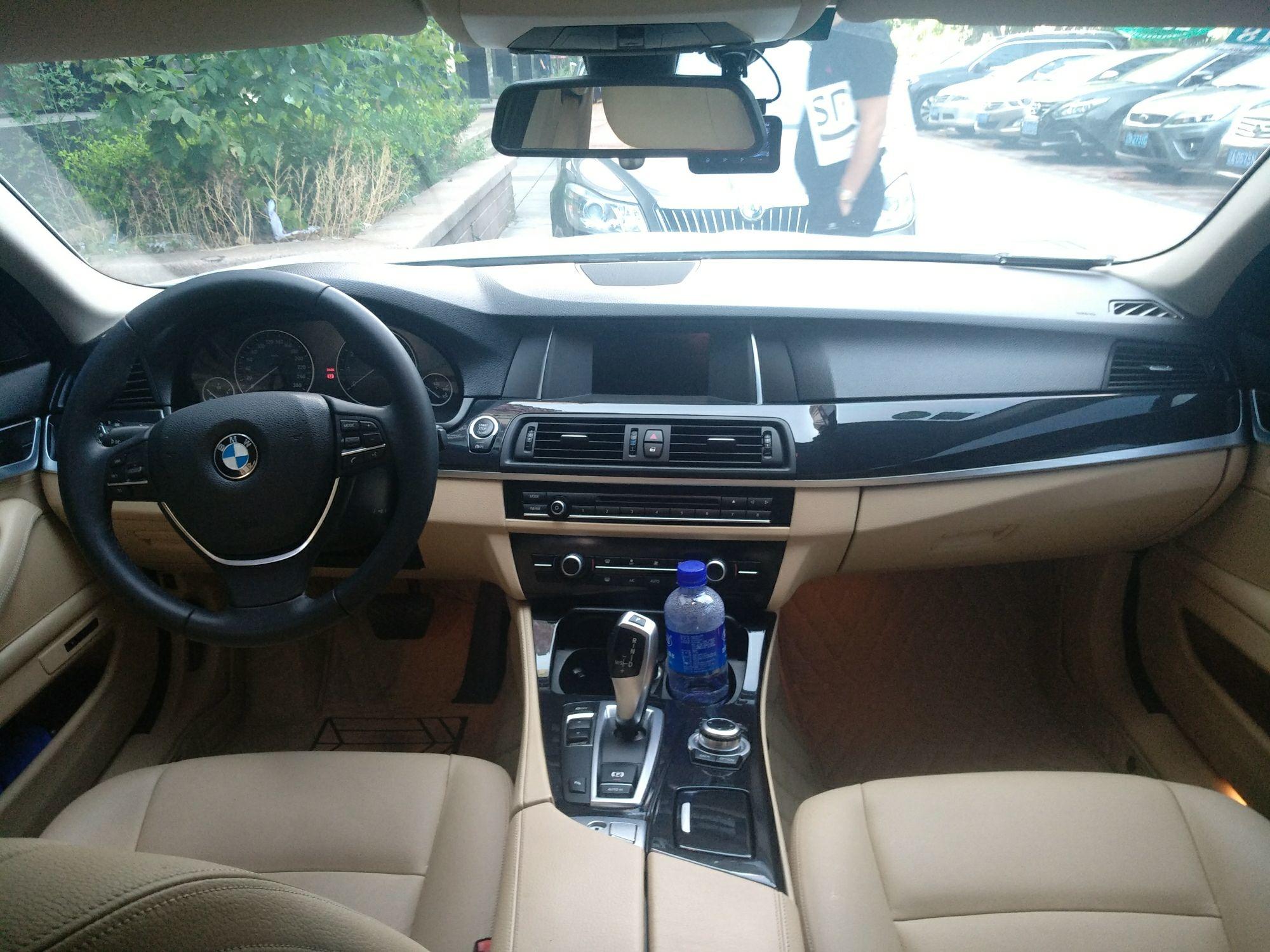 宝马5系 520Li 2013款 2.0T 自动 汽油 典雅型 (国Ⅳ) 