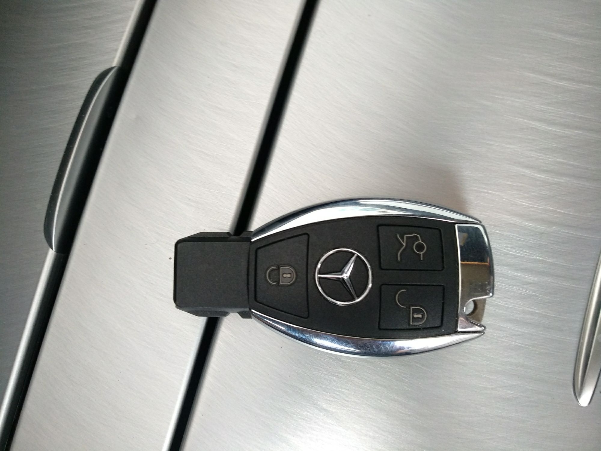 奔驰e级coupee200进口2016款20t自动灵动版轿跑