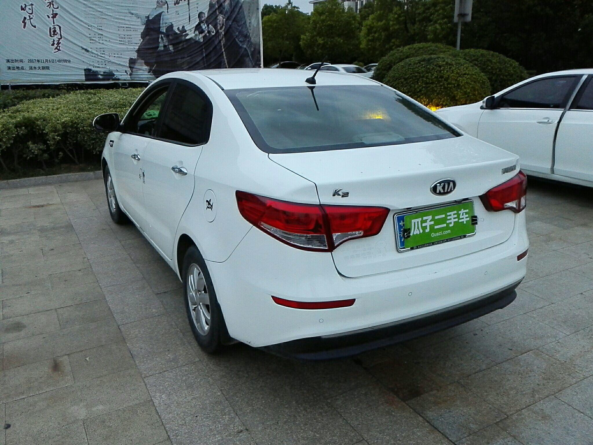 起亚K2 2015款 1.4L 手动 4门5座三厢车 GLS (国Ⅳ) 