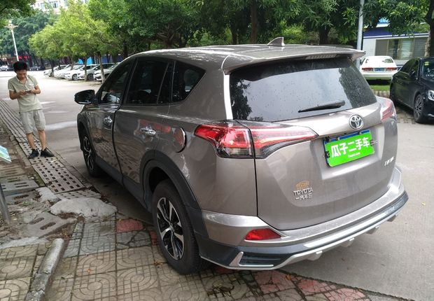 丰田RAV4 2018款 2.0L 自动 前驱 风尚X版 (国Ⅴ) 