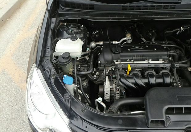 现代悦动 2011款 1.6L 手动 舒适型 (国Ⅳ) 