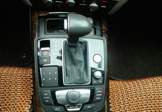 奥迪A6L 30FSI 2012款 2.5L 自动 舒适型 (国Ⅳ) 