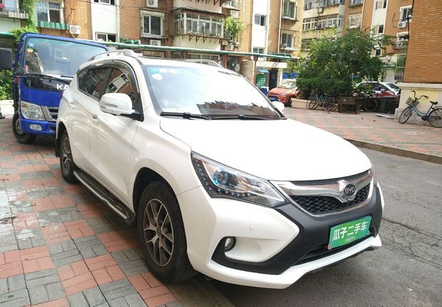 比亚迪宋 2016款 1.5T 手动 豪华型 (国Ⅴ) 