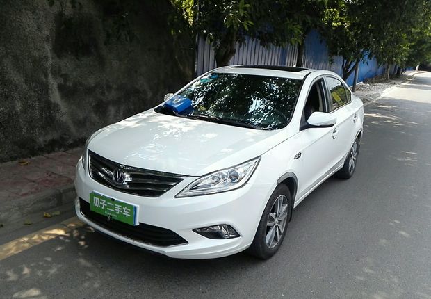 长安逸动 2015款 1.6L 手动 旗舰型 (国Ⅴ) 