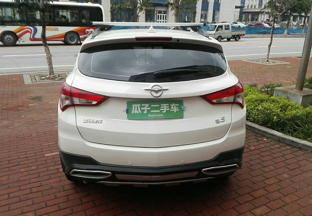 海马S5 2014款 1.6L 手动 前驱 智炫型 (国Ⅳ) 