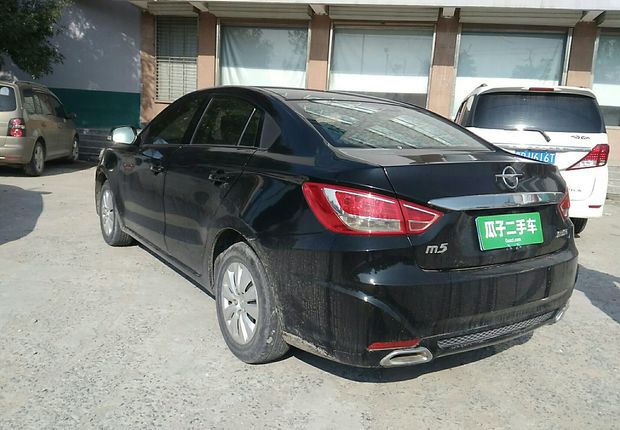 海马福美来M5 2014款 1.6L 手动 标准型 (国Ⅳ) 