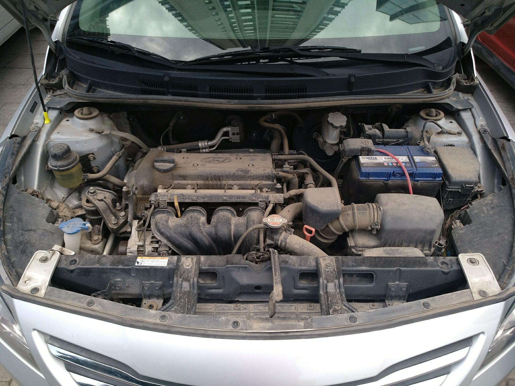 现代瑞纳 2014款 1.4L 自动 4门5座三厢车 智能型GLS (国Ⅳ) 
