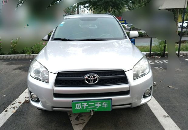 丰田RAV4 2011款 2.0L 自动 前驱 经典型 (国Ⅳ) 