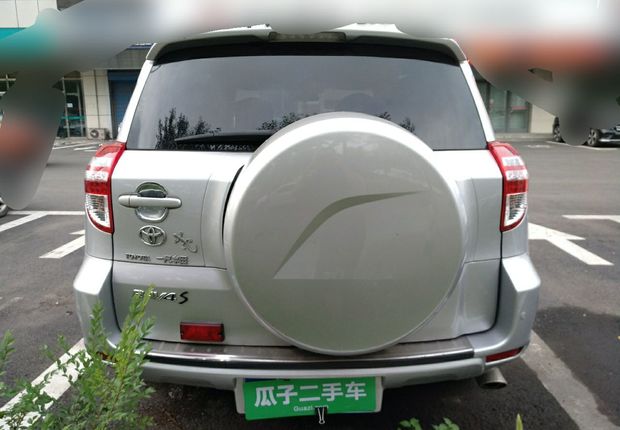 丰田RAV4 2011款 2.0L 自动 前驱 经典型 (国Ⅳ) 