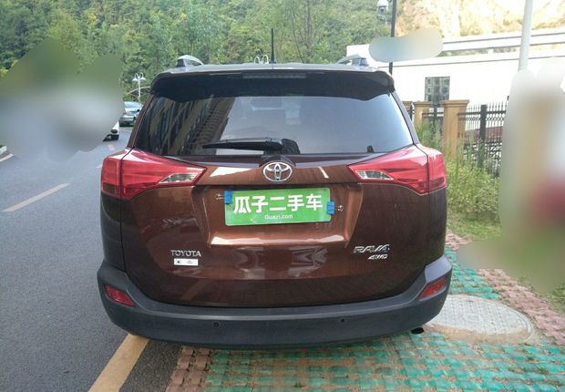 丰田RAV4 2013款 2.5L 自动 四驱 尊贵型 (国Ⅳ) 