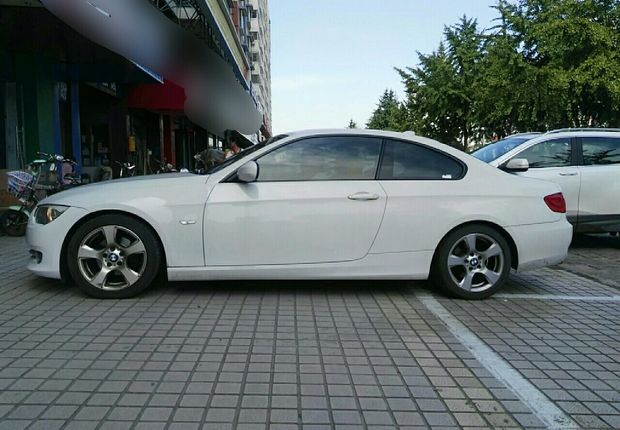 宝马3系Coupe 320i [进口] 2011款 2.0L 自动 汽油 