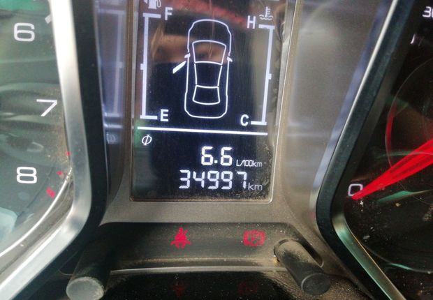 众泰大迈X5 2015款 1.5T 手动 豪华型 (国Ⅴ) 