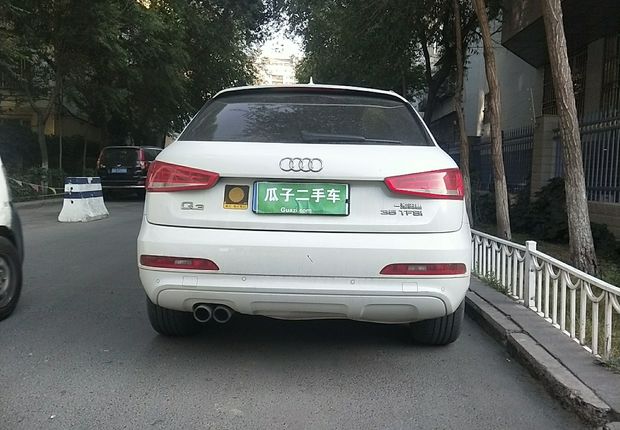 奥迪Q3 35TFSI 2013款 2.0T 自动 前驱 进取型 (国Ⅳ) 