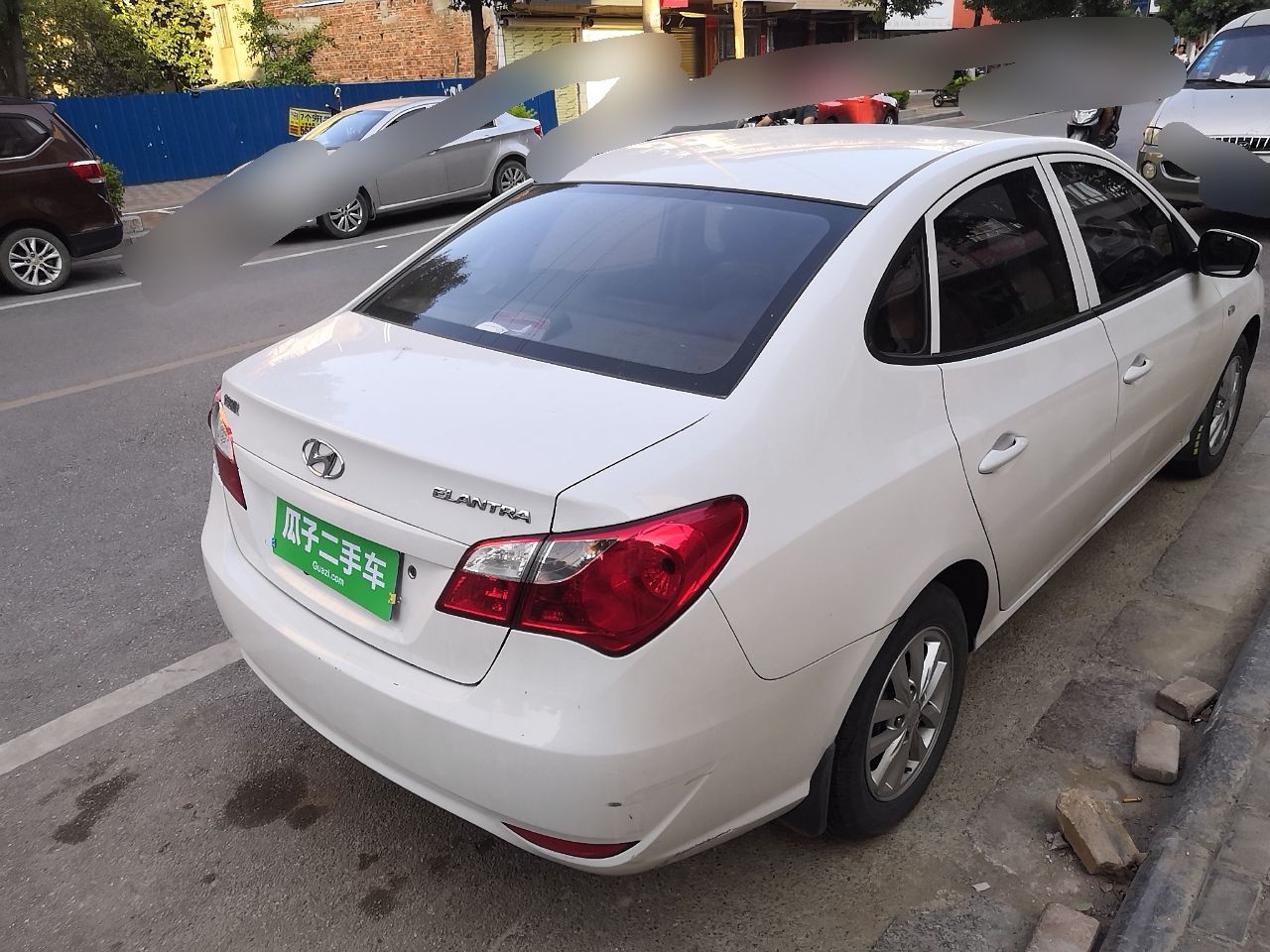 现代 悦动 2016款 1.6l 手动家悦版