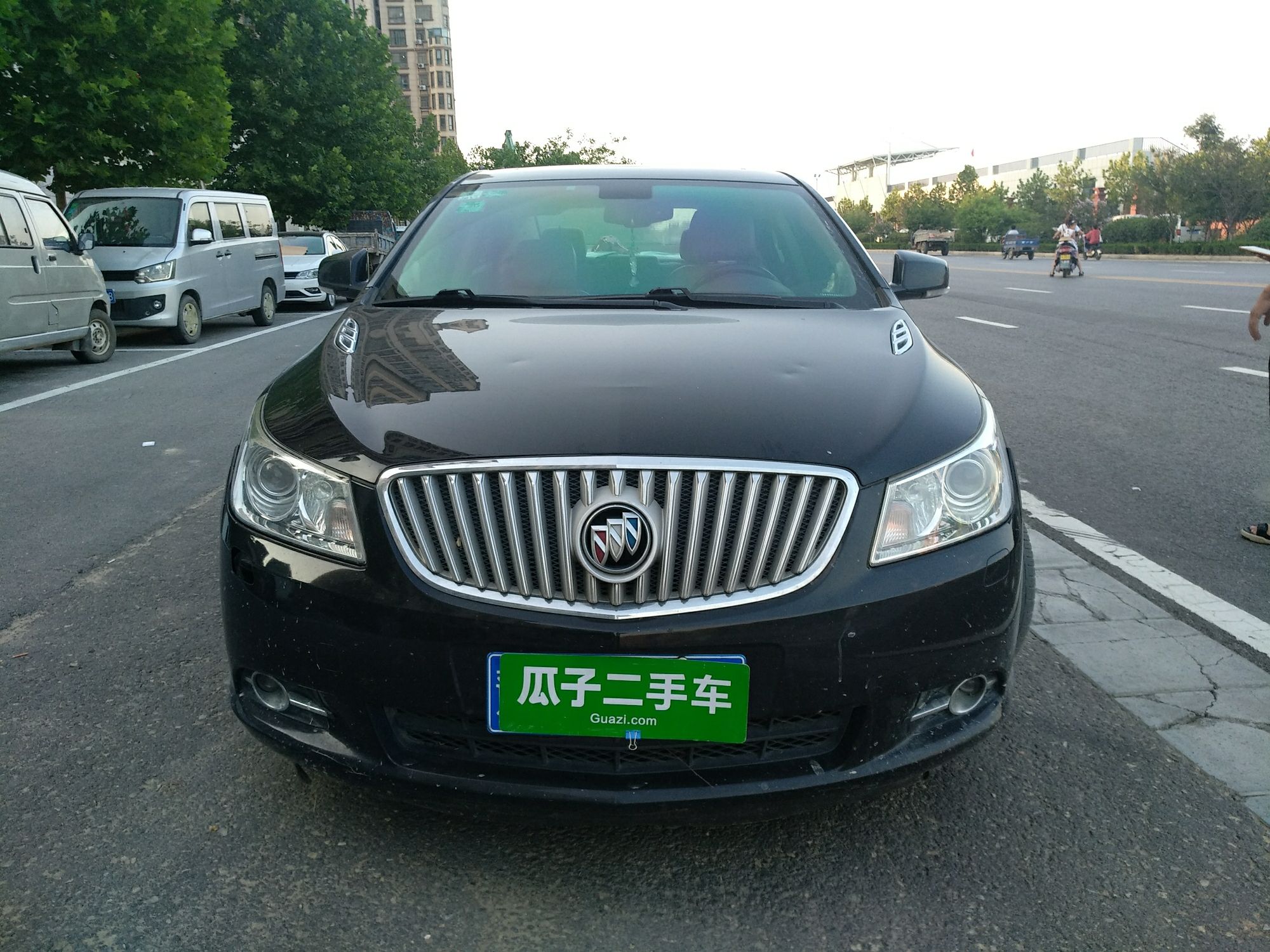 别克君越2009款24l自动豪雅型国Ⅳ