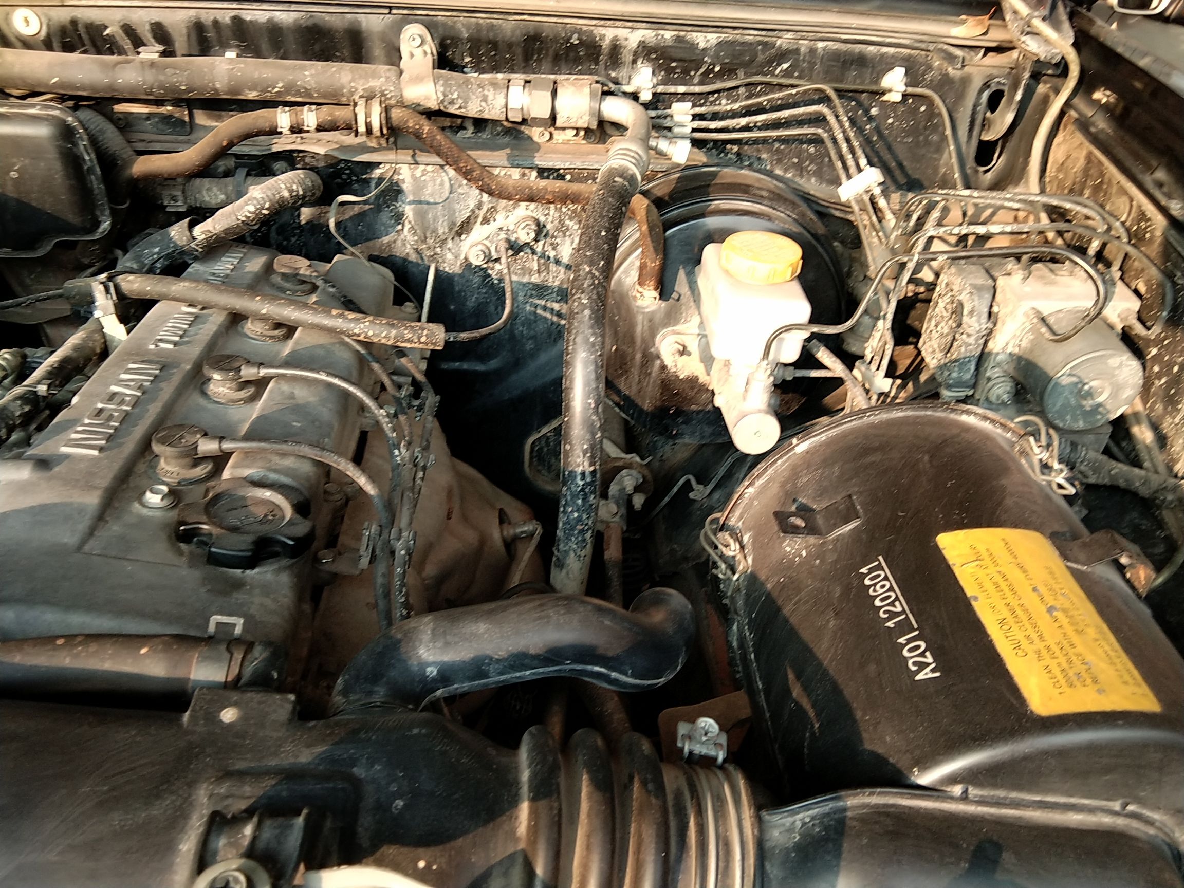 日产帕拉丁 xe 2013款 2.4l 手动 四驱 标准型 (国Ⅳ)