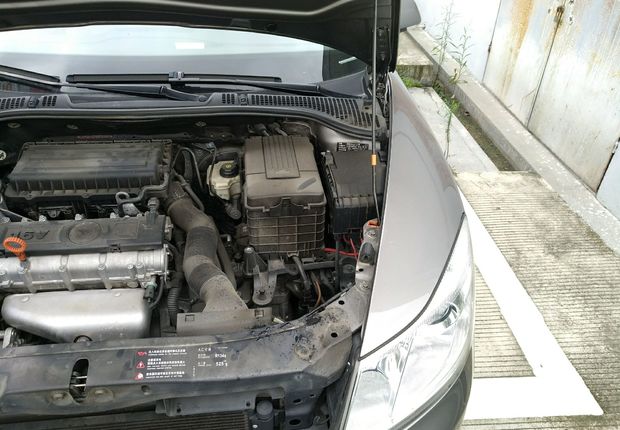 斯柯达明锐 2012款 1.6L 自动 逸俊版 (国Ⅳ) 