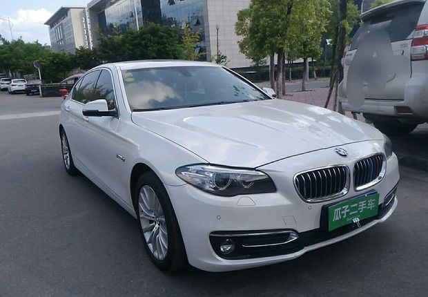 宝马5系 525Li 2014款 2.0T 自动 汽油 豪华设计套装 (国Ⅳ) 