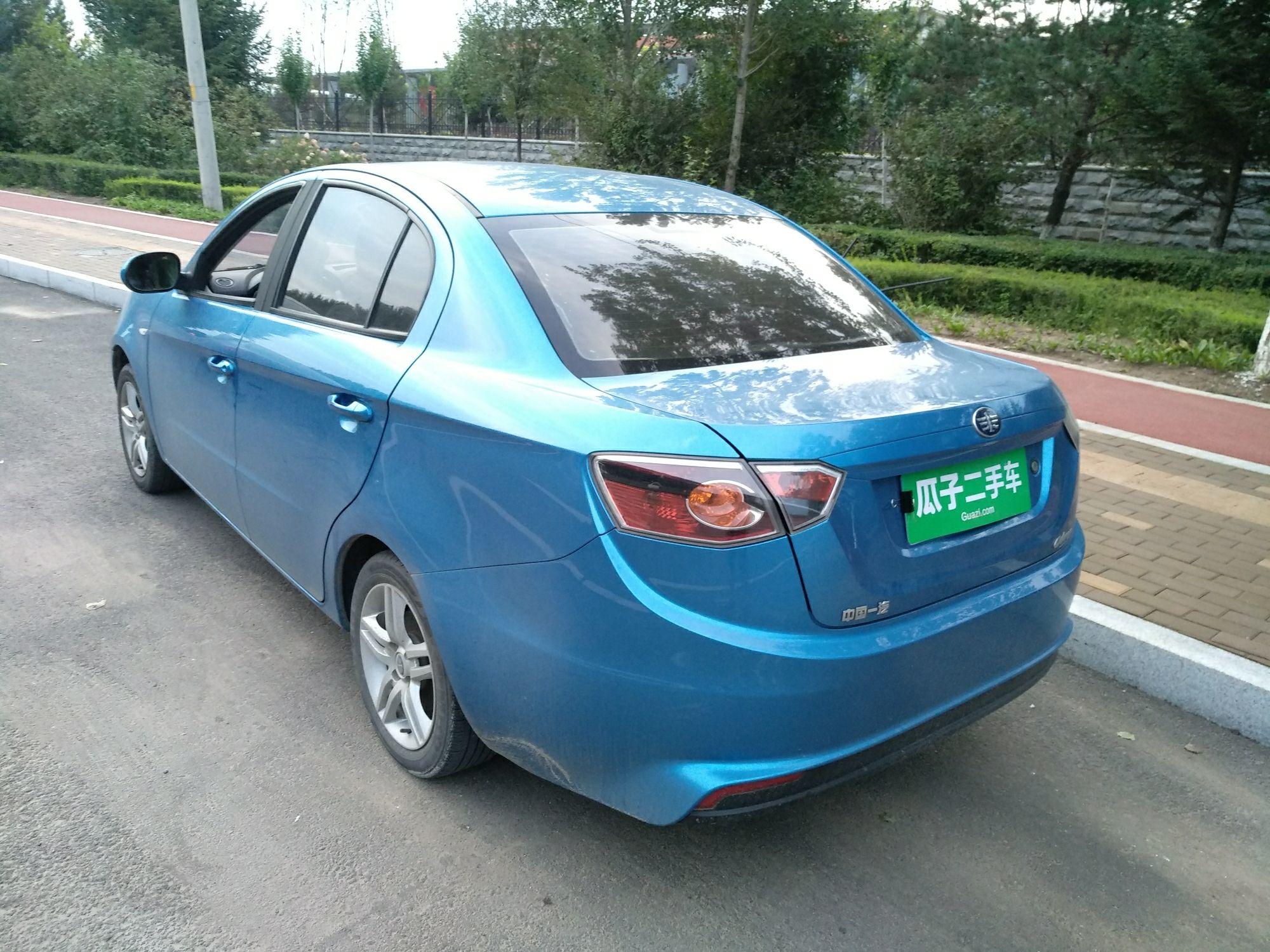 一汽欧朗 2012款 1.5L 自动 4门5座三厢车 舒适型 (国Ⅳ) 