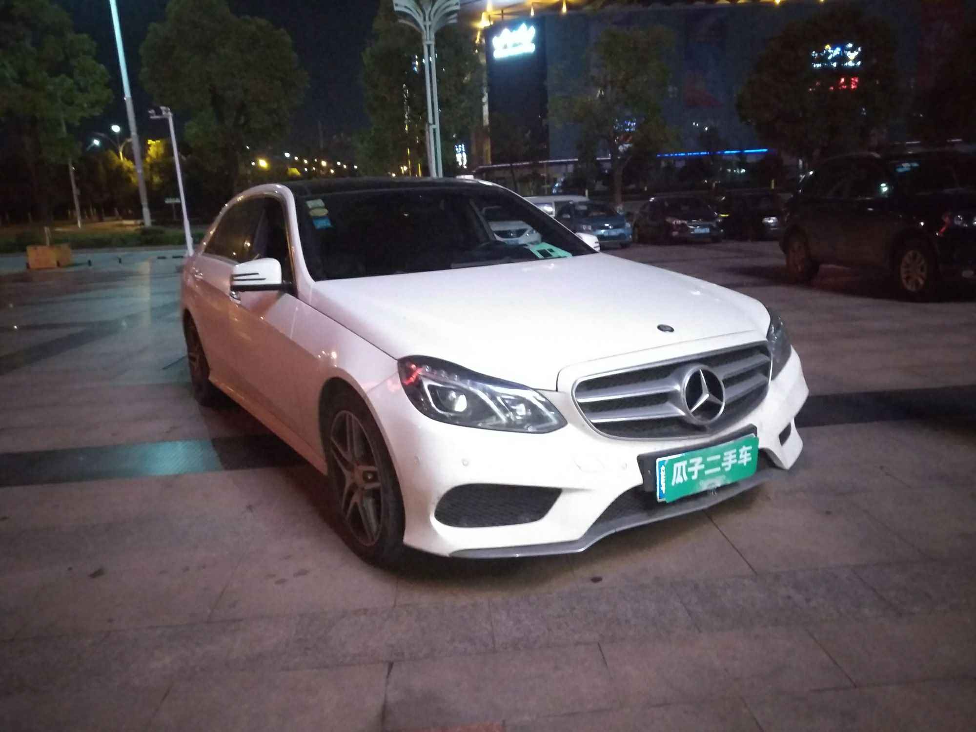 奔驰E级 E300L 2014款 3.0L 自动 汽油 运动豪