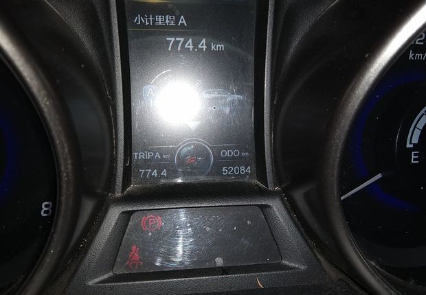 长安CS75 2014款 2.0L 手动 前驱 豪华型 (国Ⅳ) 