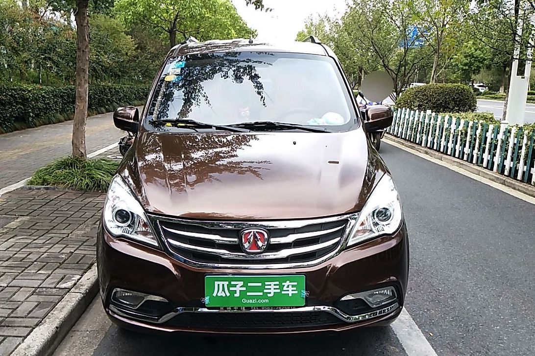 北汽威旺m30 2015款 1.5l 基本型dam15