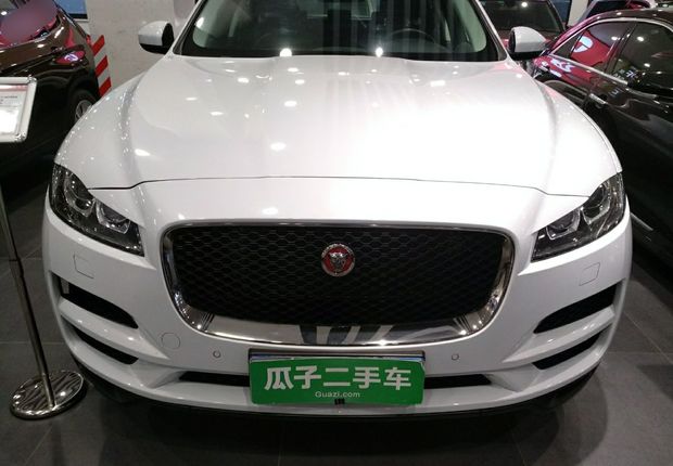 捷豹F-PACE [进口] 2016款 2.0T 自动 都市尊享版 