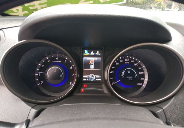 长安CS75 2014款 2.0L 手动 前驱 豪华型 (国Ⅳ) 