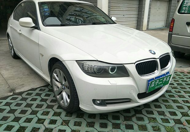 宝马3系 320i 2011款 2.0L 自动 汽油 豪华型 (国Ⅳ) 