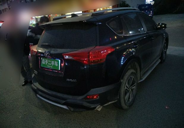 丰田RAV4 2015款 2.0L 自动 前驱 风尚版 (国Ⅴ) 