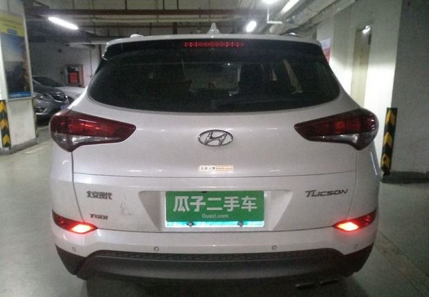 现代途胜 2015款 1.6T 自动 前驱 智能型 (国Ⅴ) 