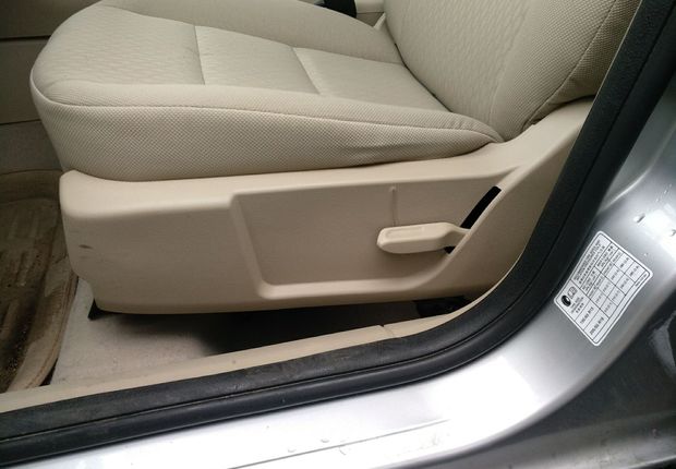 福特福克斯 2012款 1.8L 自动 三厢轿车 经典时尚型 (国Ⅳ) 