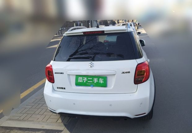 铃木天语SX4 2013款 1.6L 自动 5门5座两厢车 酷锐型 (国Ⅳ) 