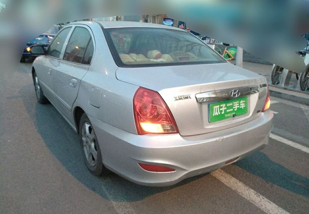 现代伊兰特 2011款 1.6L 手动 三厢轿车 GL舒适型 (国Ⅳ) 