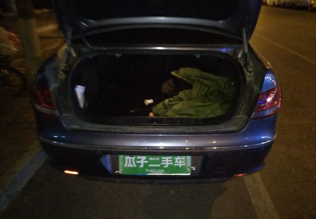 标致408 2011款 2.0L 手动 豪华型 (国Ⅳ) 