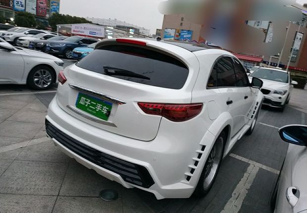 英菲尼迪QX70 [进口] 2013款 3.7L 自动 四驱 标准版 