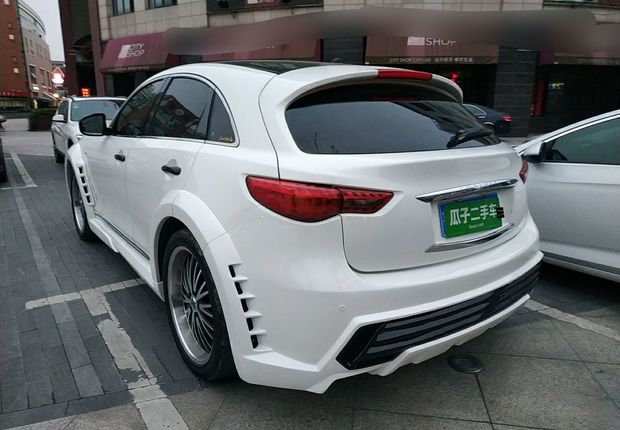 英菲尼迪QX70 [进口] 2013款 3.7L 自动 四驱 标准版 