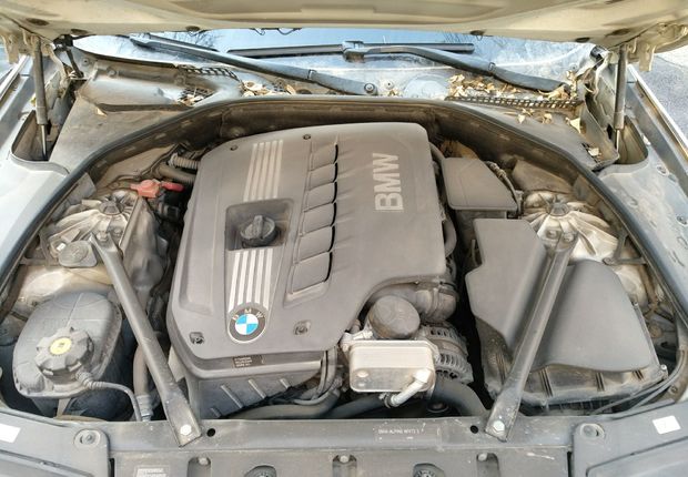 宝马5系 530Li 2012款 3.0L 自动 汽油 领先型 (国Ⅳ) 